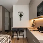 Studio Chic